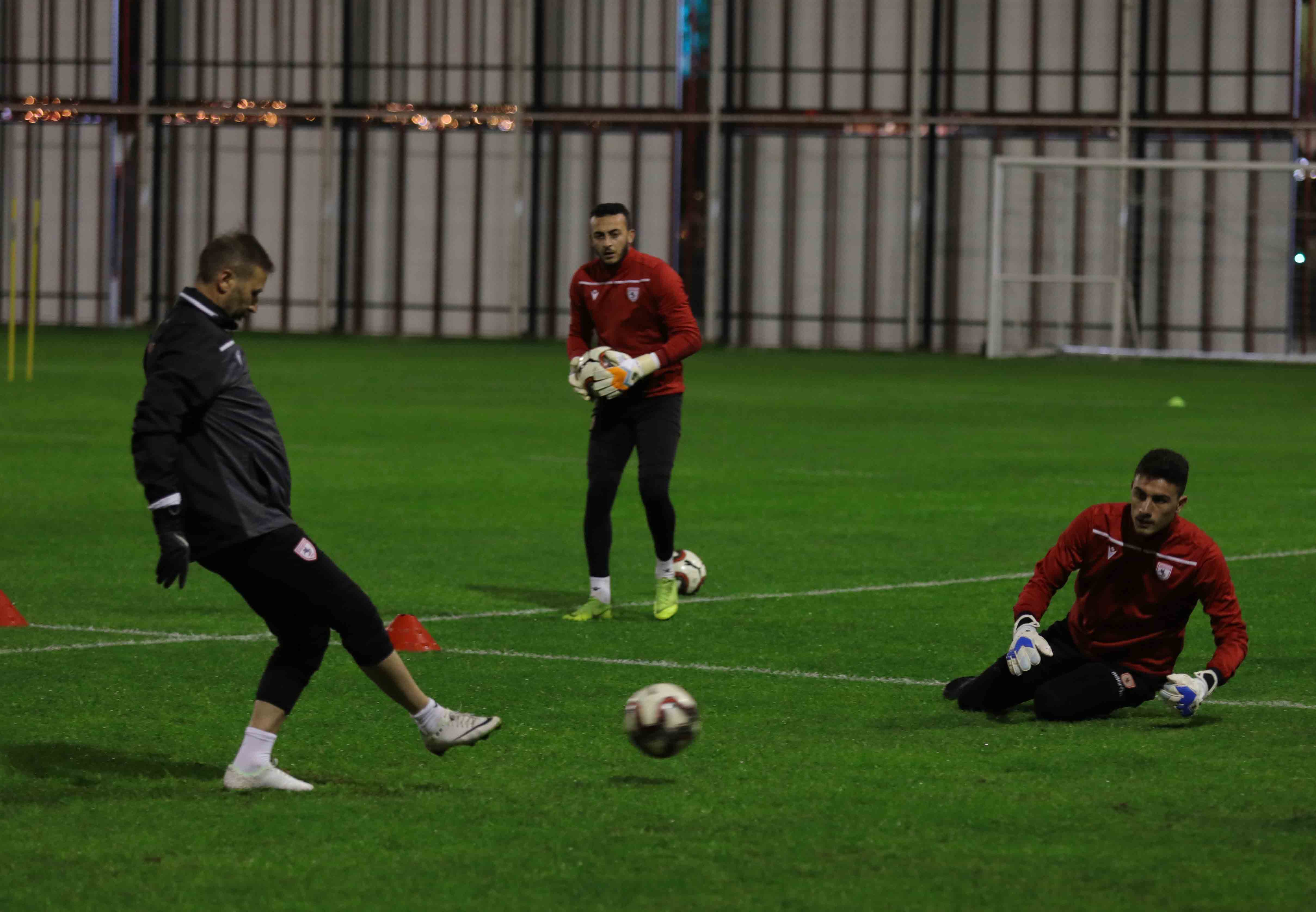 Samsun güle oynaya